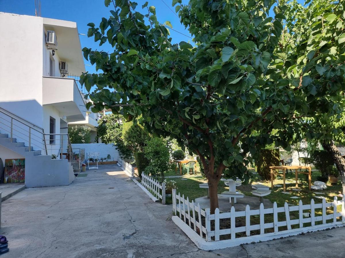 דורס Guest House Vila Elezi מראה חיצוני תמונה