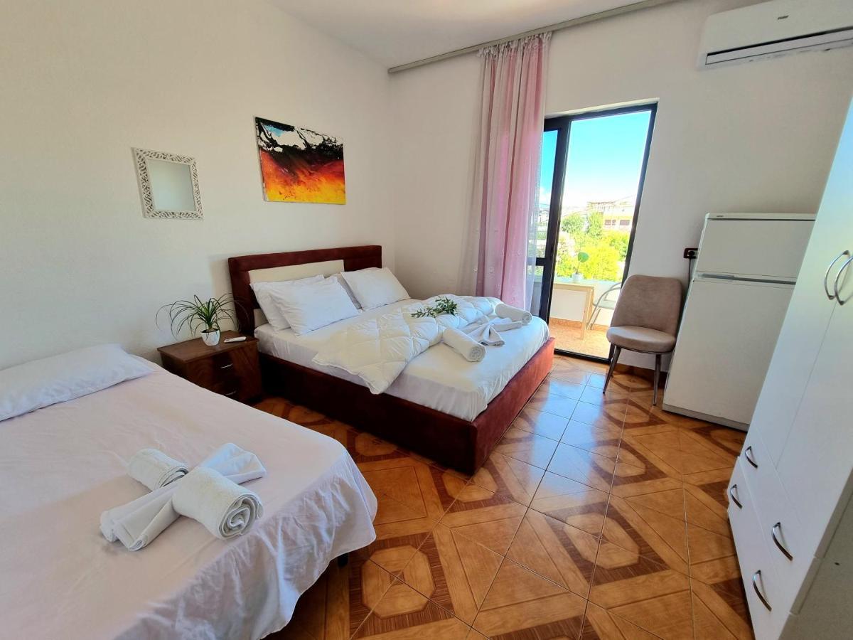 דורס Guest House Vila Elezi מראה חיצוני תמונה