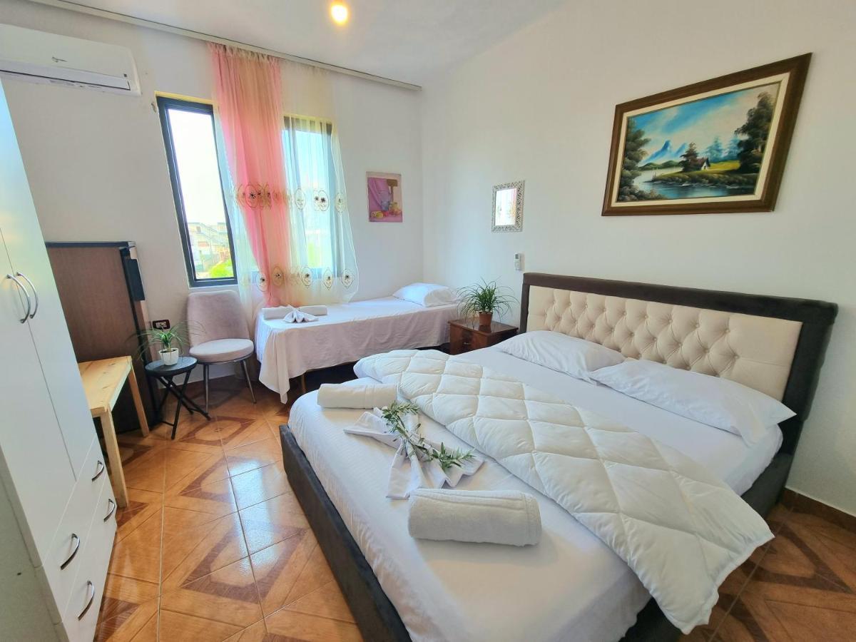 דורס Guest House Vila Elezi מראה חיצוני תמונה