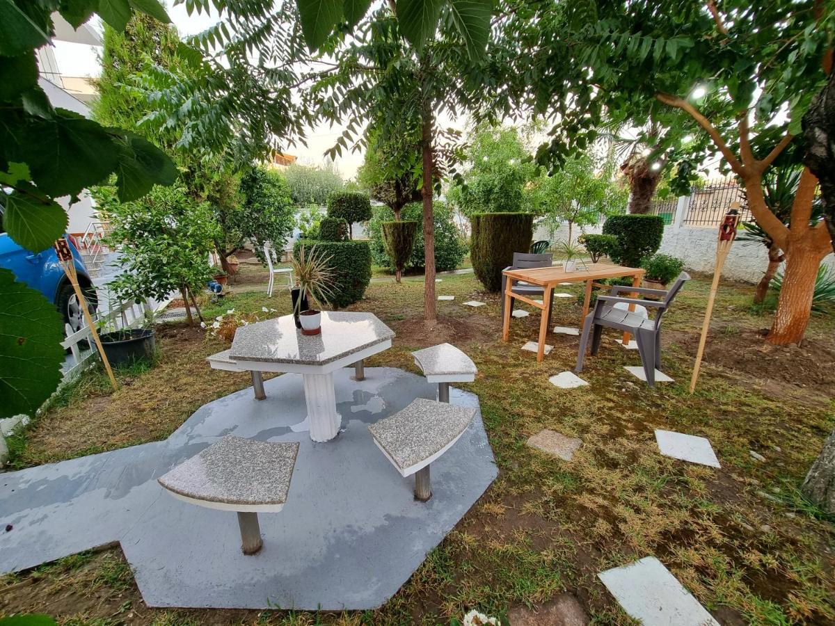 דורס Guest House Vila Elezi מראה חיצוני תמונה